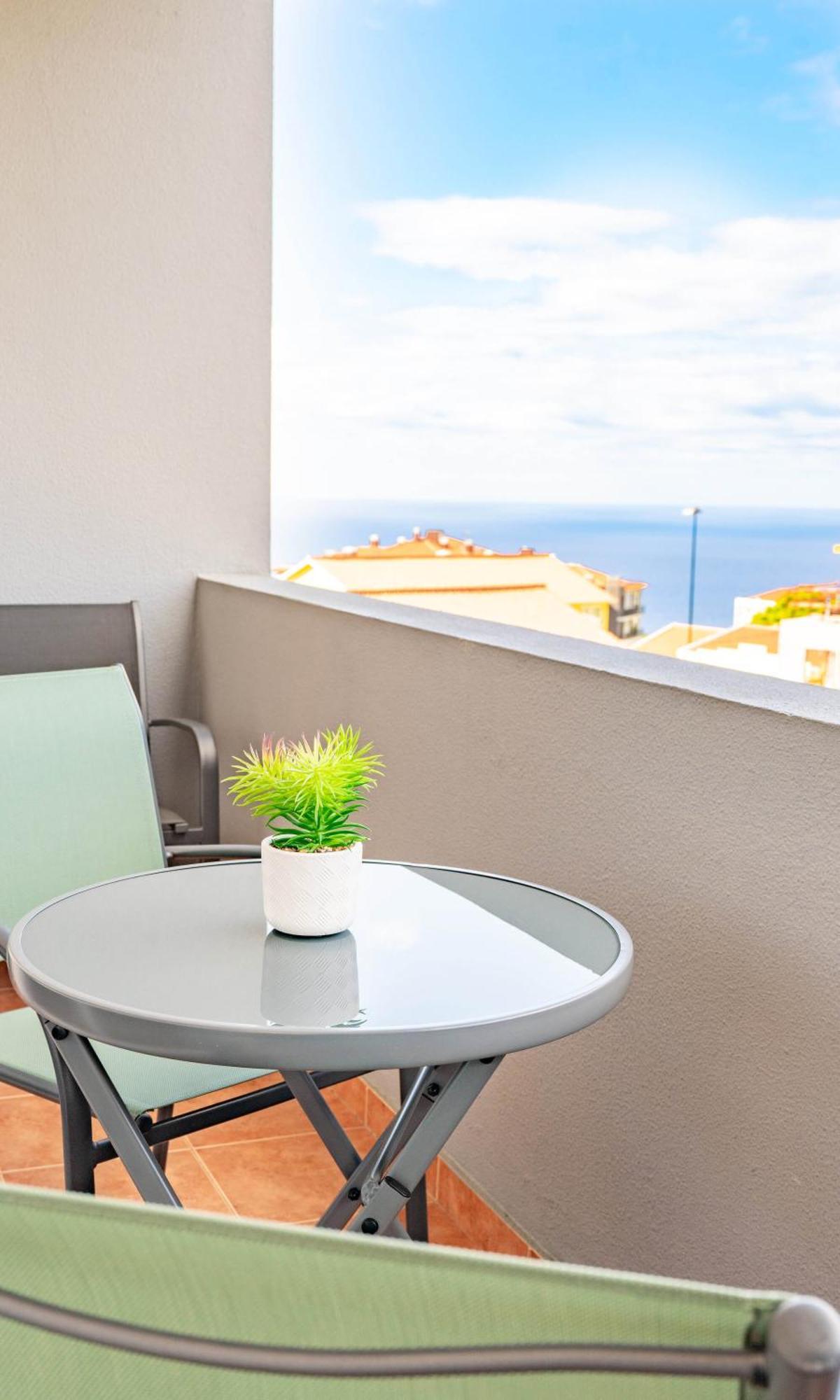 Serene Haven Retreat - Madeira Island Caniço Extérieur photo